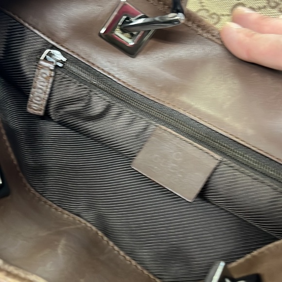 Small Gucci tote - Picture 9 of 12